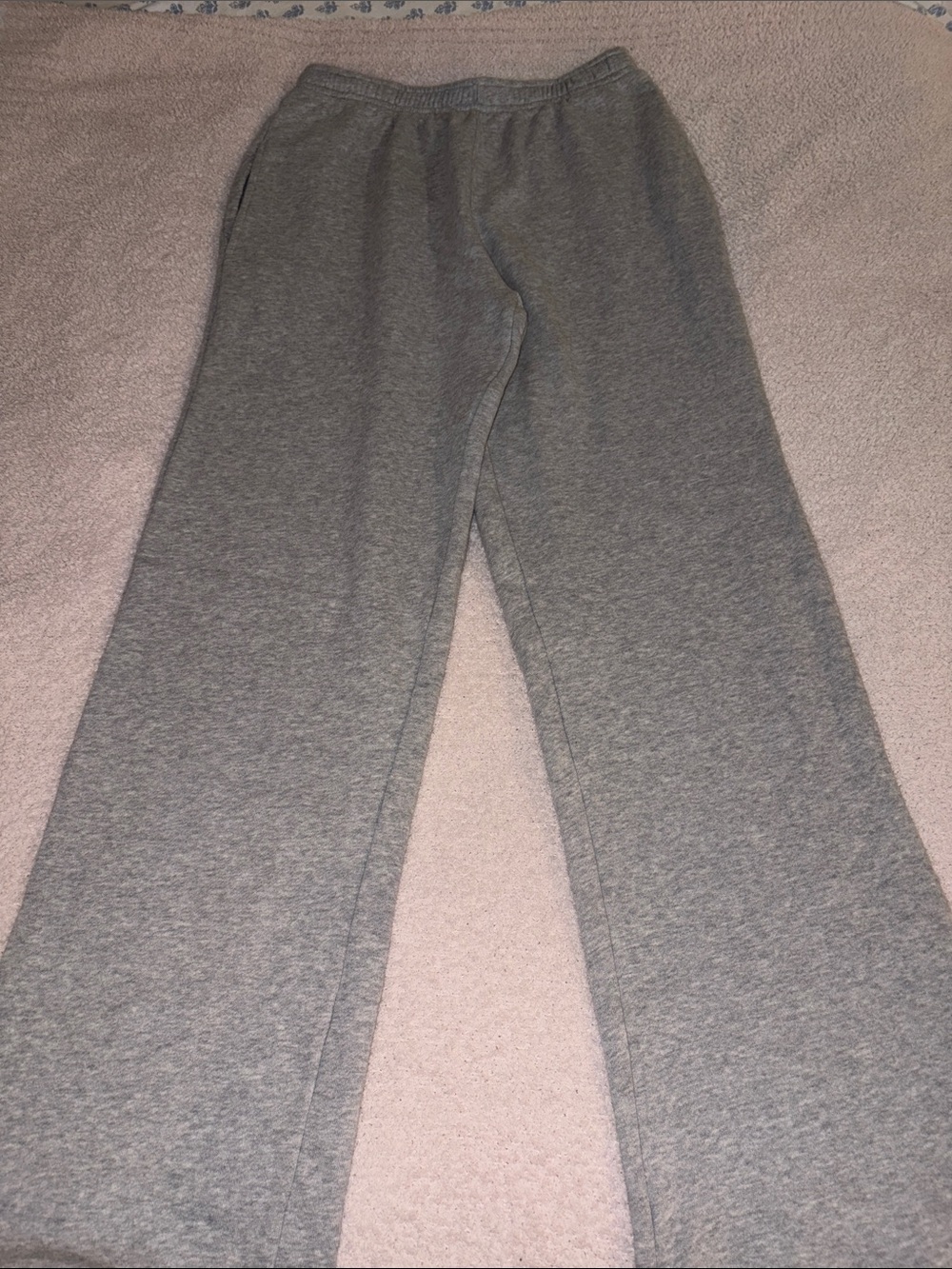 Brandy Melville Classic Grey Sweatpants